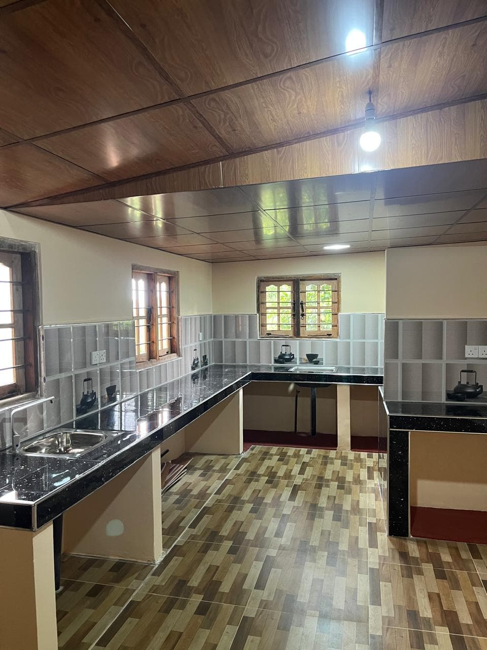 Home renovation, Gampola